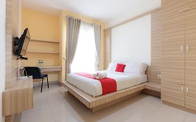 Reddoorz Syariah Plus @ Wisma Bougenville Karawaci